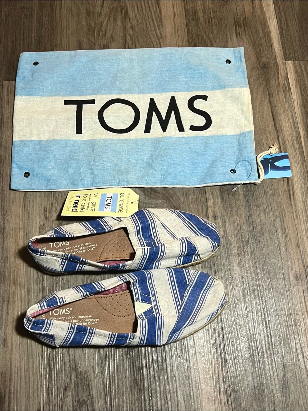 Toms Slip On Shoes Loafers Women’s Size 6.5 Blue White With Bag New